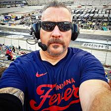 bristol race On Threads