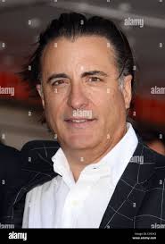 Joe mantegna hi-res stock photography and images