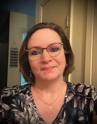 Blonding hair specialist in Grand Rapids?