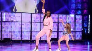 Busty ellen playing with her flute 6 min. Viral Kid Dancer And Her Teacher Show Off Their Moves Youtube