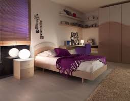 If the bedroom is cleaned the right way, it would take you less than ten minutes. How To Clean A Messy Room Quickly Dengarden