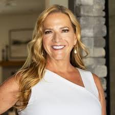 1001 Parkview Dr, Roseville, CA 95661