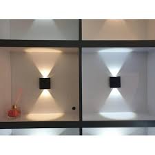 La più ampia scelta e promozioni online per soddisfare ogni necessità. Applique Da Parete Up Down 3w Nero Per Esterno Luce Calda 3000k Es4