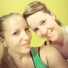 Amber Sheaves's Instagram, Twitter & Facebook