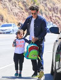 Orlando Bloom Bonds With His Son Flynn In Malibu Orlando Bloom Orland Bloom Orlando