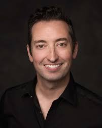 Matt Hodge's Instagram, Twitter & Facebook