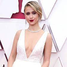 Born 4 june 1996) is a bulgarian actress. Kdexi6ncbixeom