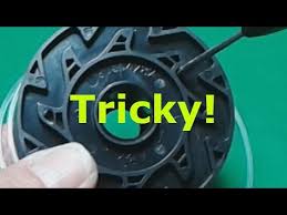 Black And Decker Gh3000 Automatic Feed Spool Problems How To Fix Black Decker 20v Cordless String Weed Trimmer Edger Lste525 Won T Feed Line Youtube