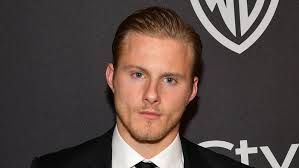 Björn, also known as bjorn ironside, is the king of kattegat. How Old Is Bjorn From Vikings And Who S He Dating In Real Life