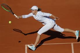 For now, swiatek doesn't want to think that far ahead. Iga Swiatek Gewinnt French Open Finalsieg Gegen Kenin