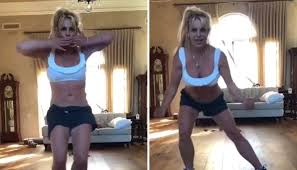 Britney spears talks being 'mindful' with food as she tries to 'get in shape'. Britney Spears Latest Confusing Instagram Rant Has Fans Speculating She S About To Skip The Country Newshub