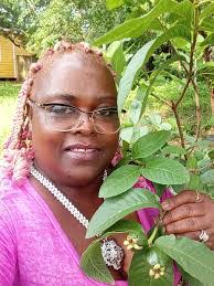 Tabitha Larsen's Instagram, Twitter & Facebook