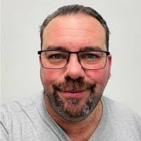 40+ "Lee Stock" profiles