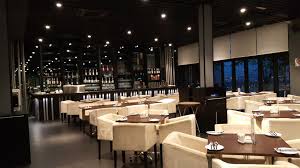 My last review at sky360, one city was for their parents day dinner menu promo, and last week, i was there to try out their christmas & new year buffet spread, and it was pretty good. Treat Your Parents To A Wonderful Meal At Sky 360 One City Let S Roll With Carol