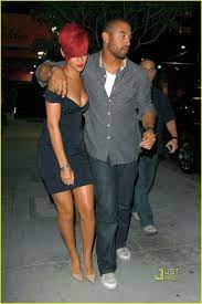 Rihanna and matt kemp appreciation thread i still remember the day i found out these two were over, i cried, literally and figuratively. Rihanna And Her Pro Baseball Beau Matt Kemp Share A Romantic Dinner Date On Saturday Night June 26 In West Hollywoo Red Hair Red Dress Short Red Hair Rihanna