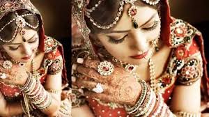 The henna tattoo is an original and beautiful design that many indian women wear during their wedding ceremonies. Traditional Indian Bridal Mehendi Henna Tattoos Youtube