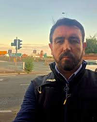 Can I just say, I stay down in easthouses. There was a bonfire as there is  every year down here. There was a big crowd of teenagers at this bonfire  from 5pm