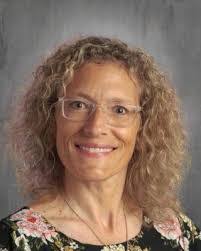 Alison Derry's Instagram, Twitter & Facebook