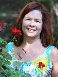 Beverly Robertson's Instagram, Twitter & Facebook