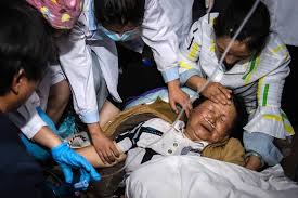 Đây là ngôi đình đầu tiên của người việt trên mảnh đất tây nguyên do nhân dân làng lạc giao xây dựng vào năm 1928. Qn9cptj8aii7dm