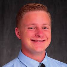 STUDENTS WALKING A YEAR OF SUCCESS A YEAR ON THE FRONT LINES