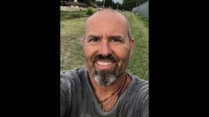 Ian Shelley's Instagram, Twitter & Facebook