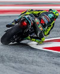 News, aggiornamenti, season, fotogallery e tanto altro ancora. Valentino Rossi Valeyellow46 Twitter