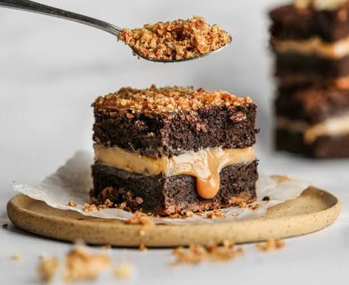 Brownie con Nuez y Crema de Manjar (Porción)