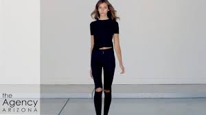 how to walk like a model catwalk models model runway models