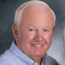 Derek Laduke's Instagram, Twitter & Facebook