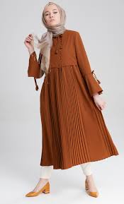 Haftayi Hareketli Bitir Tugbavenn Springsummer Summertime Pakaian Wanita Gaya Model Pakaian Model Pakaian Hijab