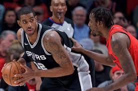 I told my man to bet that the trail blazers vs spurs game was gonna be under & it was. San Antonio Vs Portland Final Score Spurs Beat Trail Blazers 93 91 Pounding The Rock