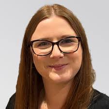 Business Spotlight: Smart Money People