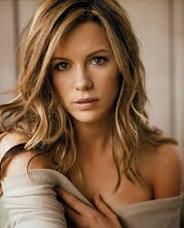 She acted in british costume dramas including prince of jutland (1994), cold comfort farm (1995), and emma (1996). Kate Beckinsale Biography And Movies
