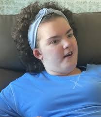 Clara Clements's Instagram, Twitter & Facebook