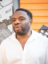 Layers of Linzy: Multidisciplinary artist creates home for all to enjoy