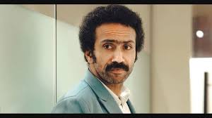 Crown slips off winner's head at pageant, Shine Tom Chacko steps in to fix  it