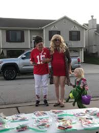 Patrick mahomes is on top of the football world. Spotted By My Parents In Kc Patrick Mahomes And His Wife Costume Kansascitychiefs