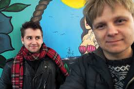 Liv og lære, hånd i hånd