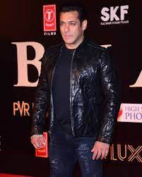 Pin By Ubbsi On Sallu Mens Jackets Salman Khan Leather Jacket