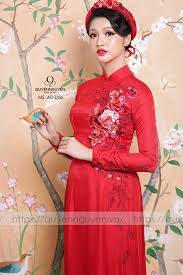 10 mẫu áo dài thêu tay cao cấp tinh tế được ưa chuộng