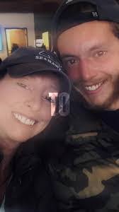 Sue Pendergraft's Instagram, Twitter & Facebook