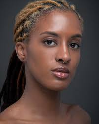 Ashley Rucker's Instagram, Twitter & Facebook