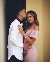 Her birthday, what she did before fame, her family life, fun trivia facts, popularity rankings, and more. Austin Mcbroom Ace Family And Catherine Paiz Image 7144811 On Favim Com