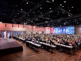 Vi har over 20 lokaler i ulike størrelser og skreddersyr alt fra mindre møter til større konferanser og kongresser. Konferanselokaler I Oslo Sentrum Oslo Kongressenter
