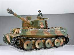 Amazon.com: Taigen Tanks Tiger 1 Mid Version Metal Edition 1/16th Scale  2.4GHz RTR RC Tank : Toys & Games