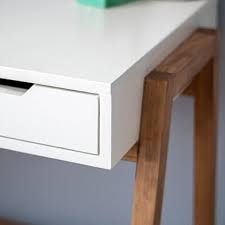This page will focus on all the other painting surfaces for acrylics that you can use: How To Paint Plywood The Simple Trick Anika S Diy Life