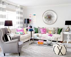 This is another great layout that's all about conversation and face time with your guests. 20 Living Room Furniture Arrangement Ideas For Any Size Space Better Homes Gardens