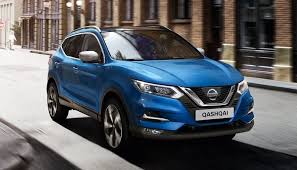 Nissan Model Araclar Yenilikci Tasarimlari Ve Lider Durusu Ile Milyonlari Kendine Hayran Birakmaktadir 2018 Nissan Qashqai Modeli Ile Yin Nissan Otomobil Arac