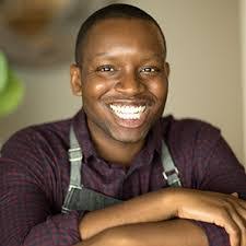 Sandra Holl's Instagram, Twitter & Facebook